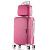 Travel Tale Luggage Set With Handbag